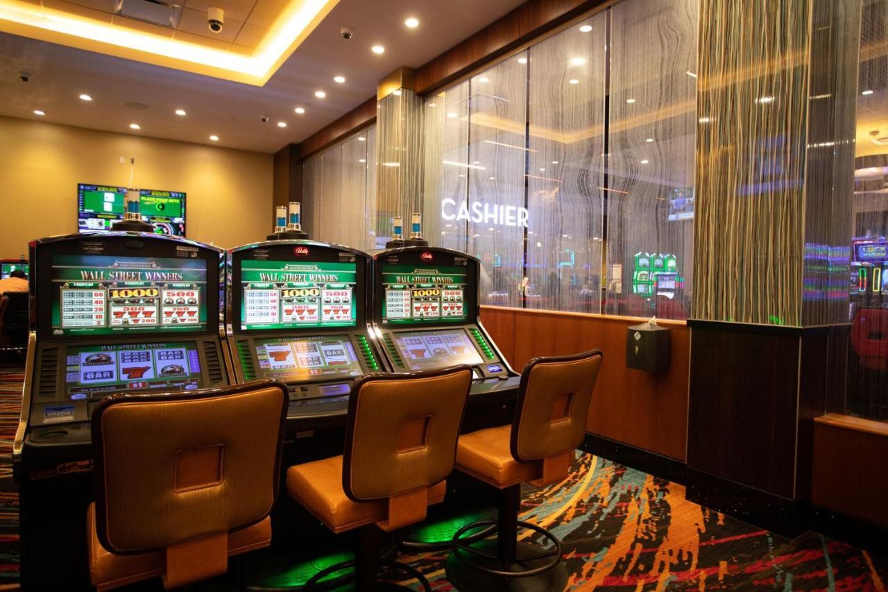 Jake'S 58 Casino Hotel - Adults Only Islandia Exterior foto